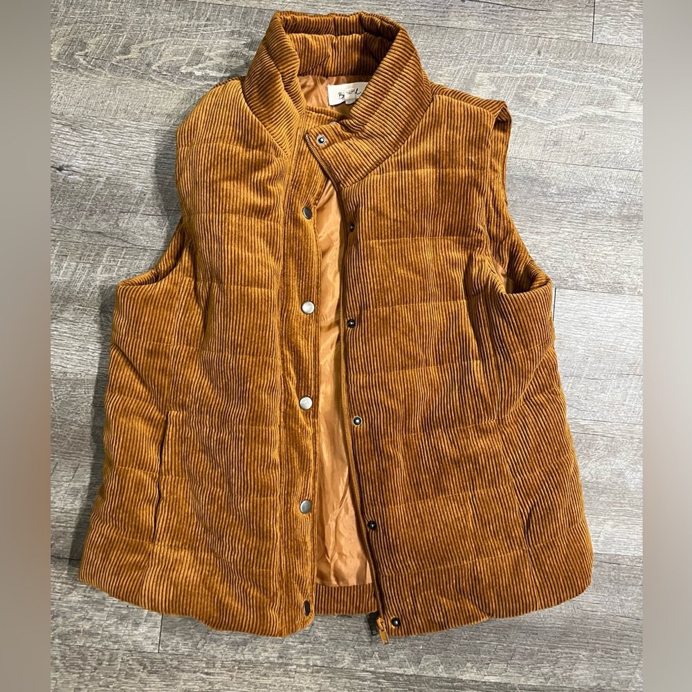 Corduroy vest! Excellent condition!
